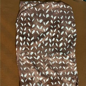 One bassinet sheet. Cute deer print. Soft fabric. Never used!